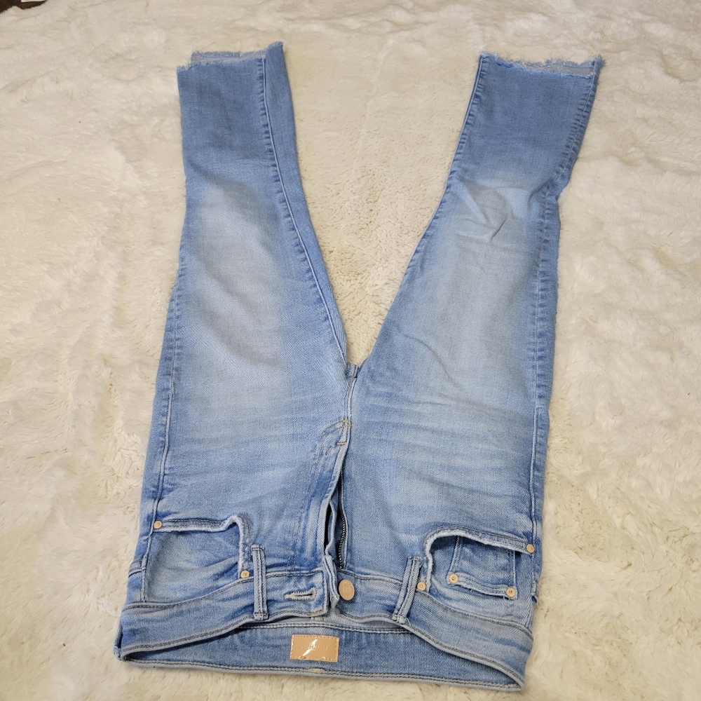 Mother Insider Crop Step Fray Limited Edition Size 25 Light Blue - Picture 6 of 9